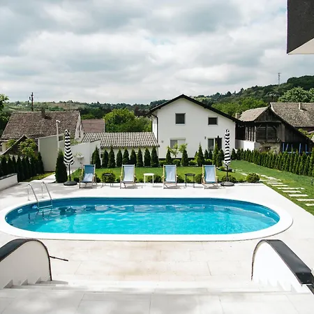 Appartement Cudna Suma *