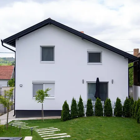Apartment Cudna Suma *