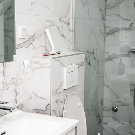 公寓 Cudna Suma 维尔蒂尼克