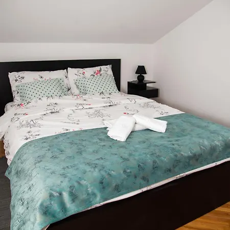 公寓 Cudna Suma 维尔蒂尼克