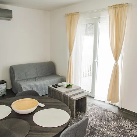 Apartment Cudna Suma *