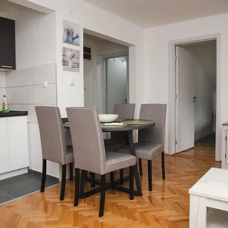 Apartment Cudna Suma Vrdnik