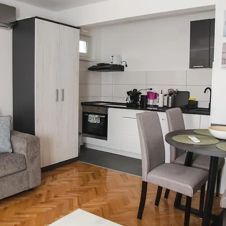 Apartment Cudna Suma *
